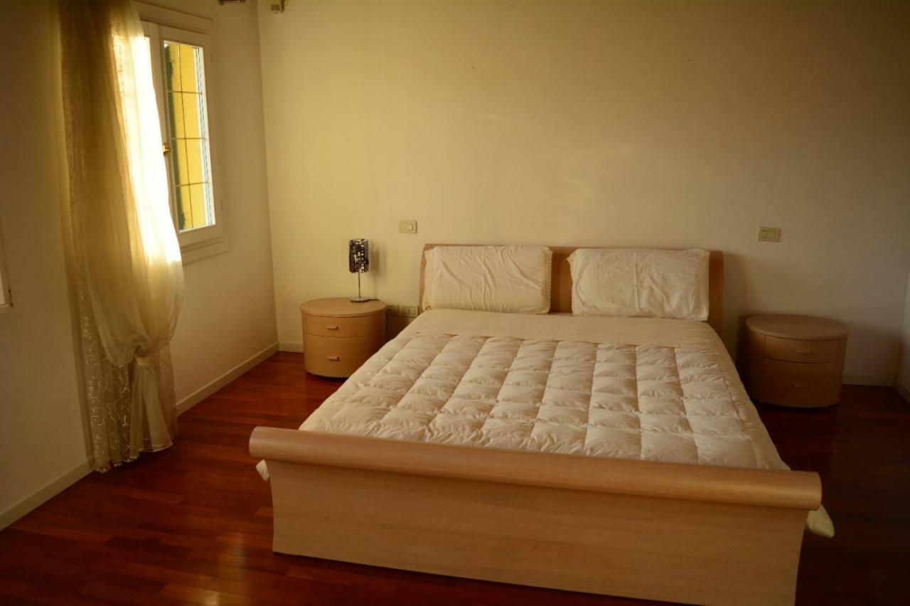 Villa Loredana Elegant Villa With Private Bathroom Spinea Exterior foto